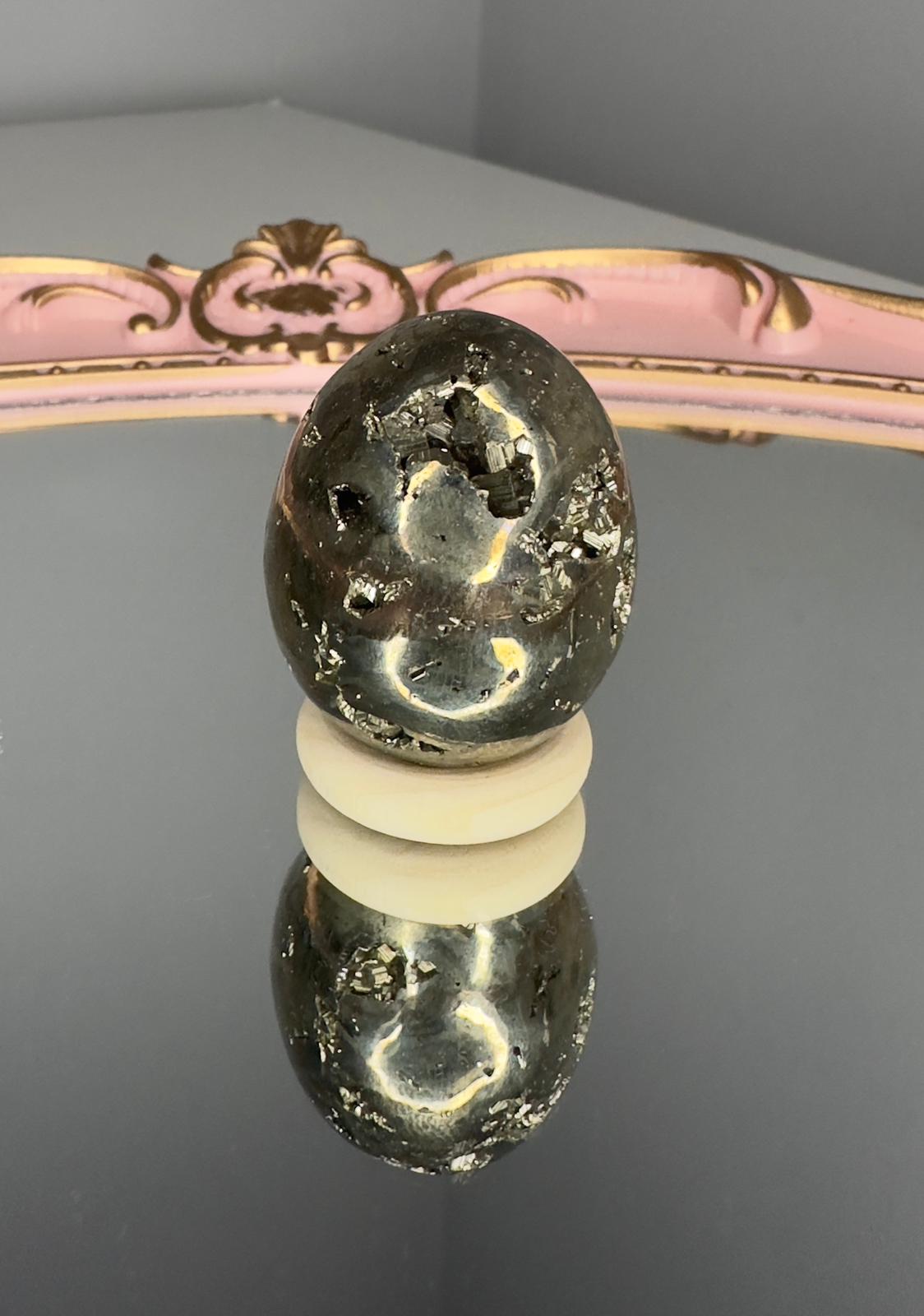 Druzy Pyrite Egg (Height: 3.6 cm Weight: 75 g)