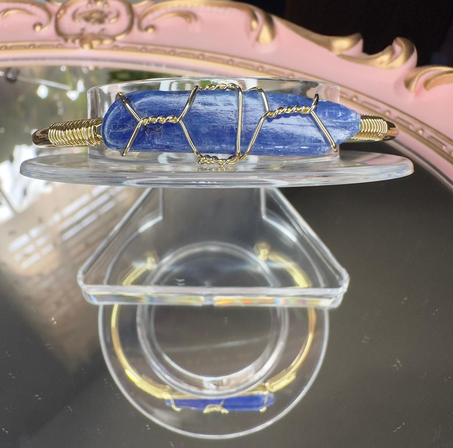 Kyanite Bracelet – truth, balance & spiritual alignment