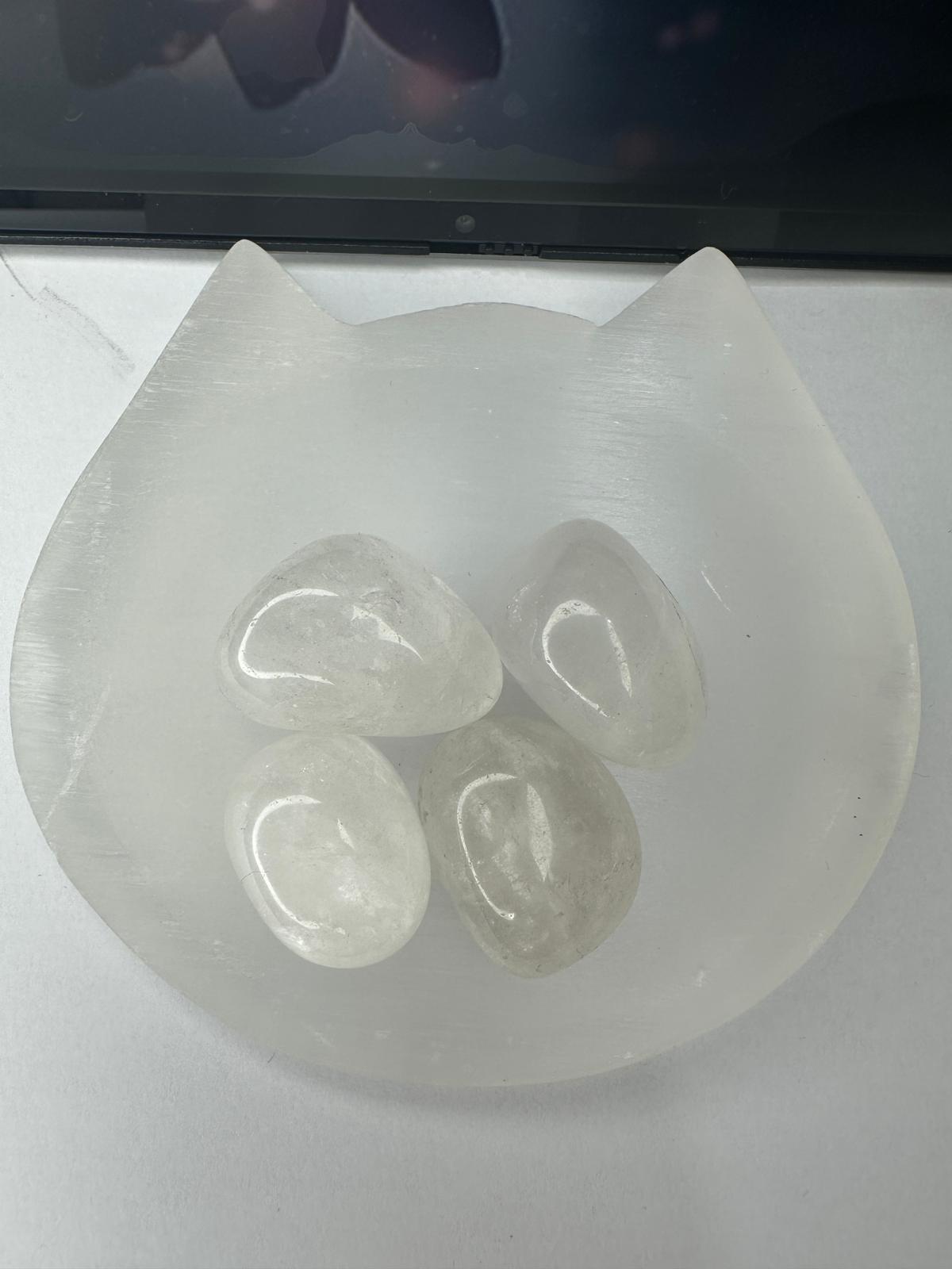 Snowy Quartz Tumble Stone