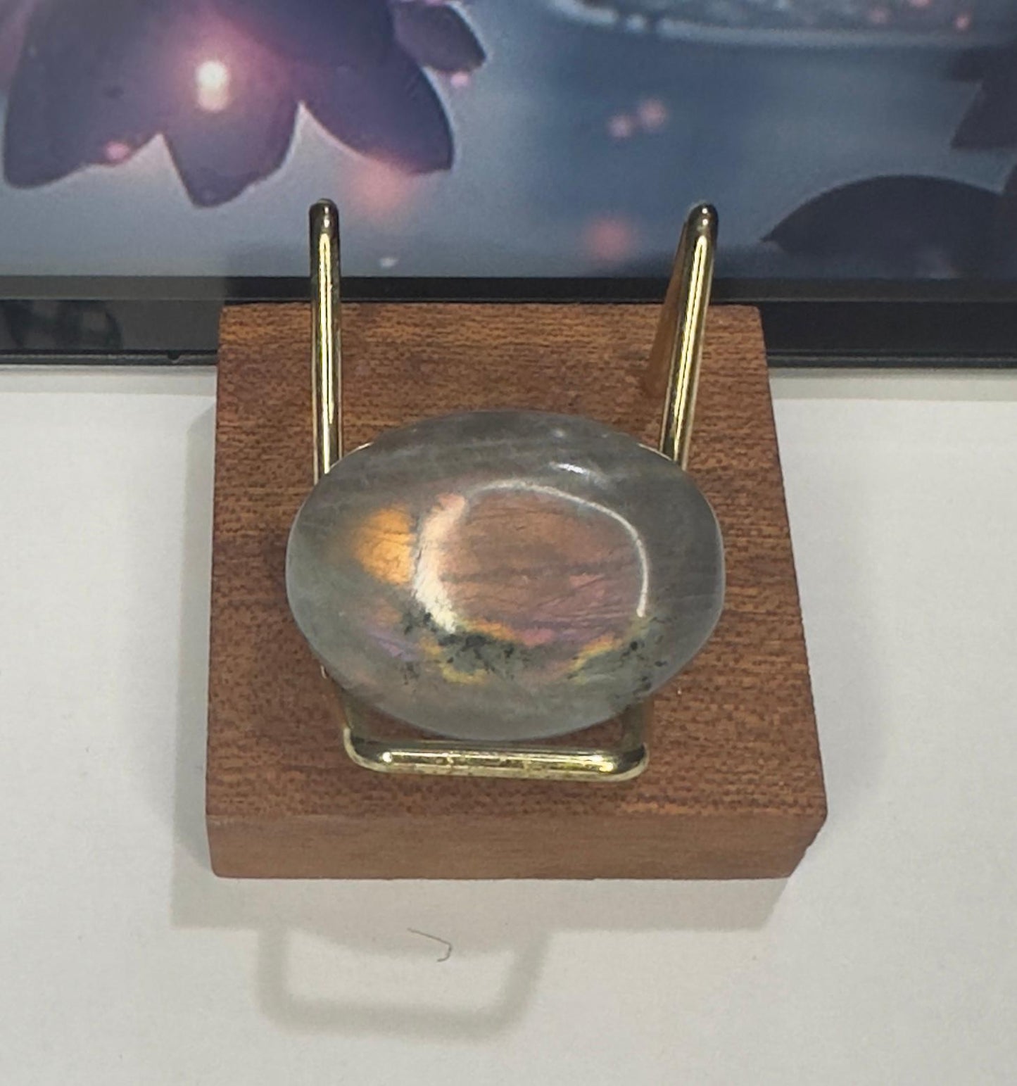 Large Labradorite Tumble Stone with Flash